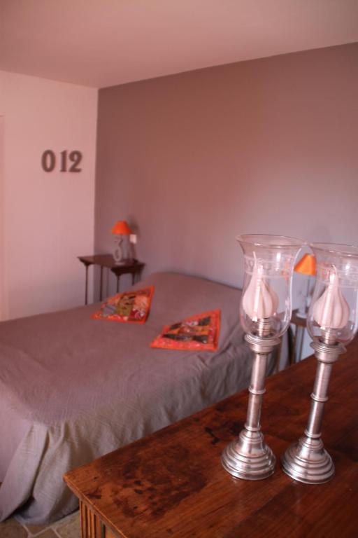 Bed & Breakfast - Maison De Marie Messimy-sur-Saone Habitación foto